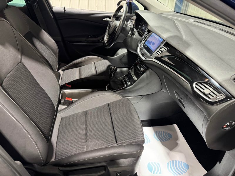 OPEL ASTRA SPORT TOURER 1.2 TURBO ESSENCE 130 Cv ELEGANCE