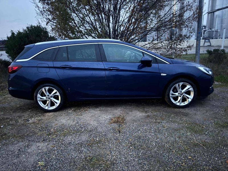 OPEL ASTRA SPORT TOURER 1.2 TURBO ESSENCE 130 Cv ELEGANCE