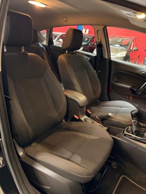 FORD FIESTA 1.0 EcoBoost 100 Titanium 