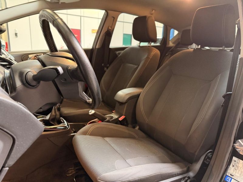 FORD FIESTA 1.0 EcoBoost 100 Titanium 