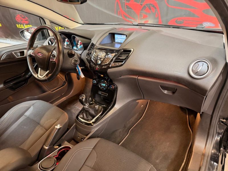 FORD FIESTA 1.0 EcoBoost 100 Titanium 