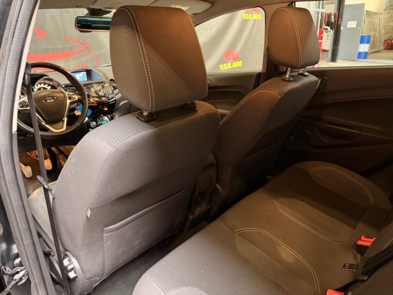 FORD FIESTA 1.0 EcoBoost 100 Titanium 