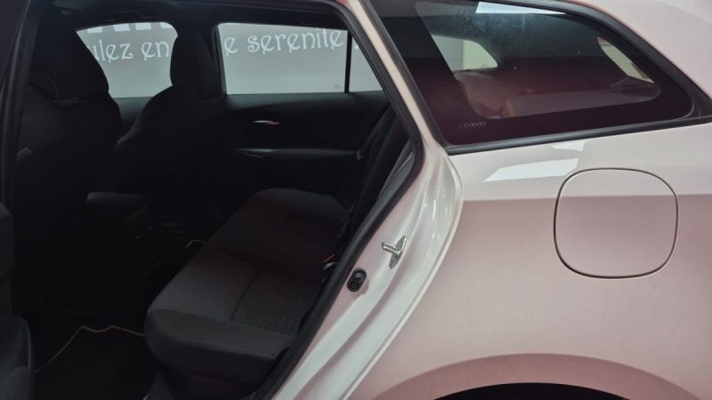 TOYOTA COROLLA TOURING SPORTS 122cv DYNAMIC BUSINESS/1 ERE MAIN/TVA RECUPERABLE