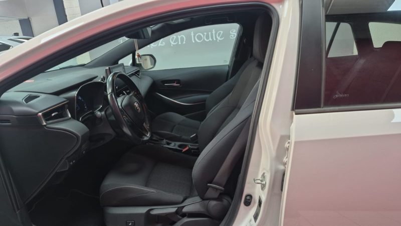 TOYOTA COROLLA TOURING SPORTS 122cv DYNAMIC BUSINESS/1 ERE MAIN/TVA RECUPERABLE