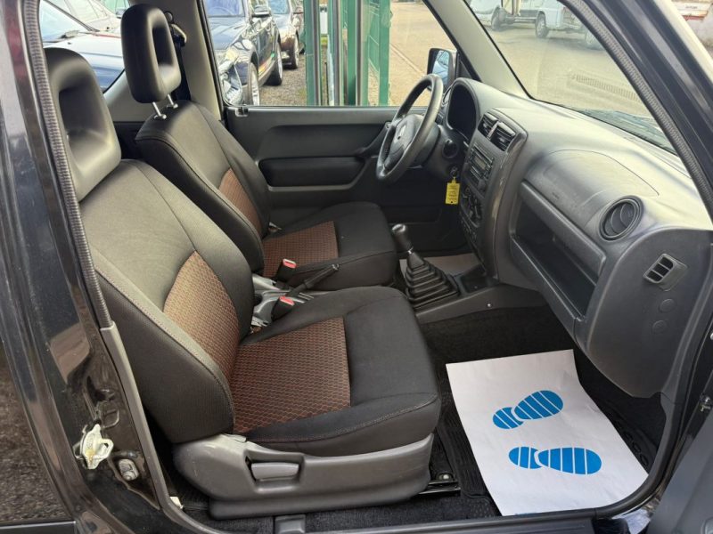 SUZUKI JIMNY VVT JLX 1.3l 85CV 1ERE MAIN 3P