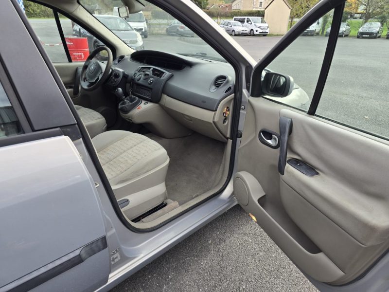 RENAULT SCENIC PACK AUTHENTIQUE 1.9DCI 120 2006