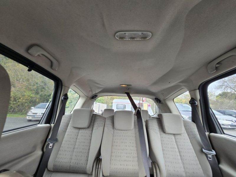 RENAULT SCENIC PACK AUTHENTIQUE 1.9DCI 120 2006