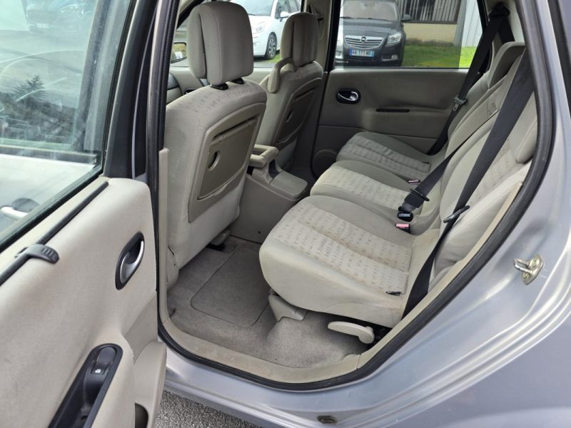 RENAULT SCENIC PACK AUTHENTIQUE 1.9DCI 120 2006