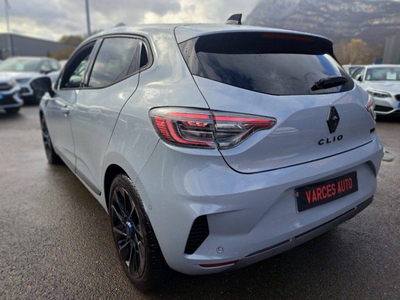 RENAULT CLIO 1.6 E-TECH 145 ESPRIT ALPINE - DE 3 ANS SPECIAL EXPORT ALGERIE  2025