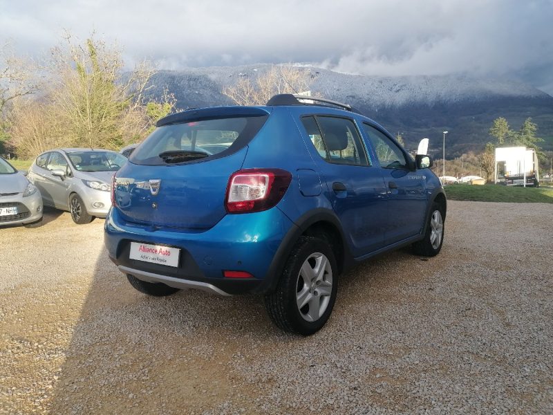 DACIA Sandero - 90ch essence Stepway Prestige 1ère main