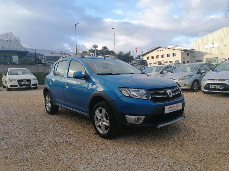 DACIA Sandero - 90ch essence Stepway Prestige 1ère main