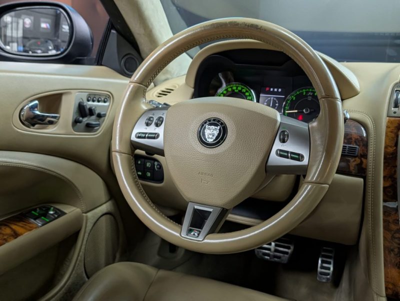 JAGUAR XKR 4.2 V8 416cv SUPERCHARGED