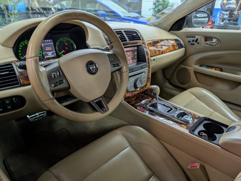 JAGUAR XKR 4.2 V8 416cv SUPERCHARGED