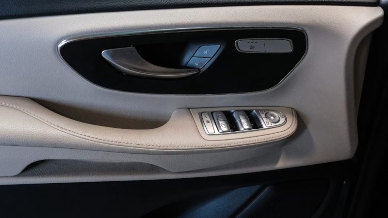 MERCEDES CLASSE V 300 MARCO POLO R1793