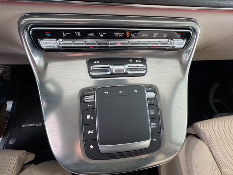 MERCEDES CLASSE V 300 XL AMG R1796