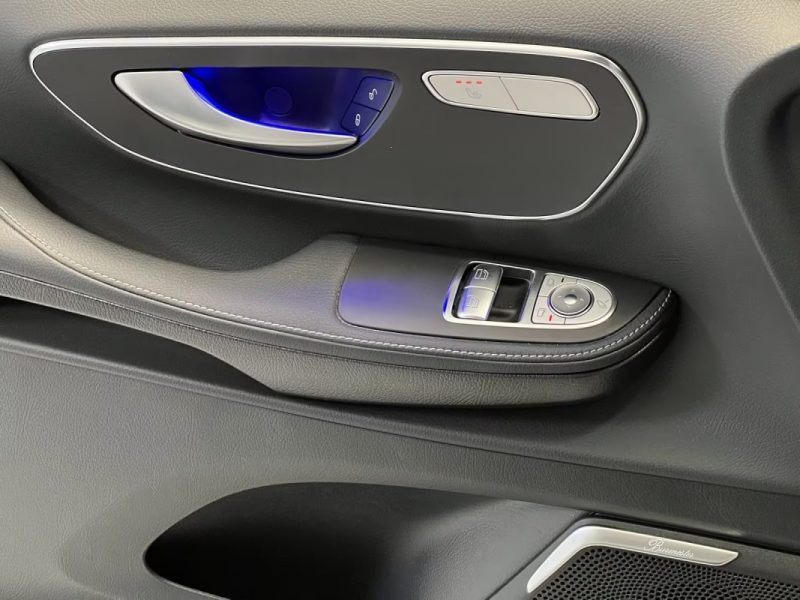 MERCEDES CLASSE V 300 4MATIC AMG R1797