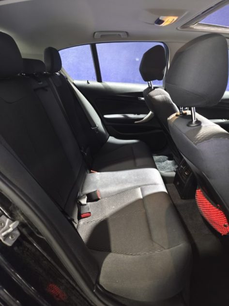 BMW SERIE 1 118D 143CV FINITION BUSINESS - BOITE AUTOMATIQUE . 118DA 143CH BUSINESS 2014