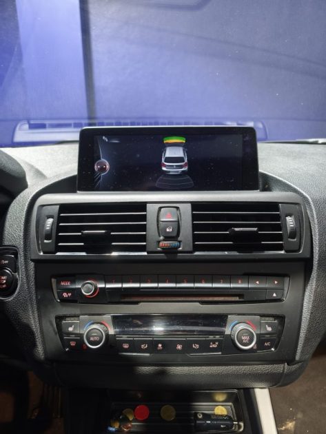 BMW SERIE 1 118D 143CV FINITION BUSINESS - BOITE AUTOMATIQUE . 118DA 143CH BUSINESS 2014