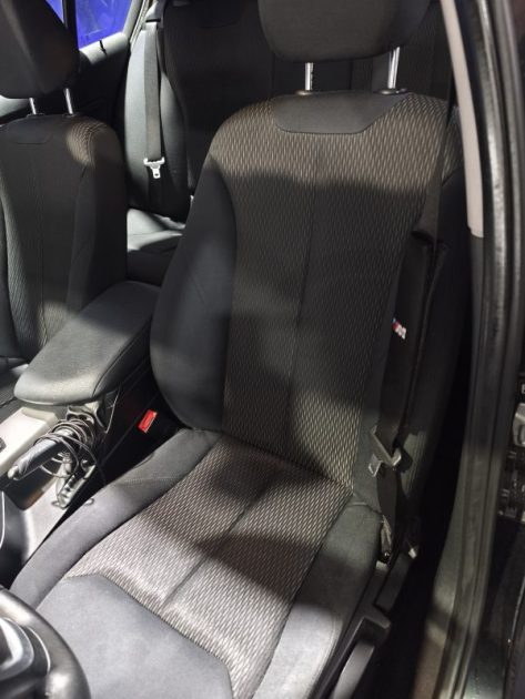 BMW SERIE 1 118D 143CV FINITION BUSINESS - BOITE AUTOMATIQUE . 118DA 143CH BUSINESS 2014