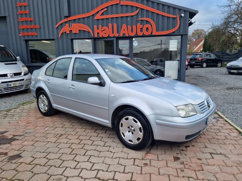 VOLKSWAGEN BORA  1.6L 105CV *PACIFIC* GARANTIE REVISEE 