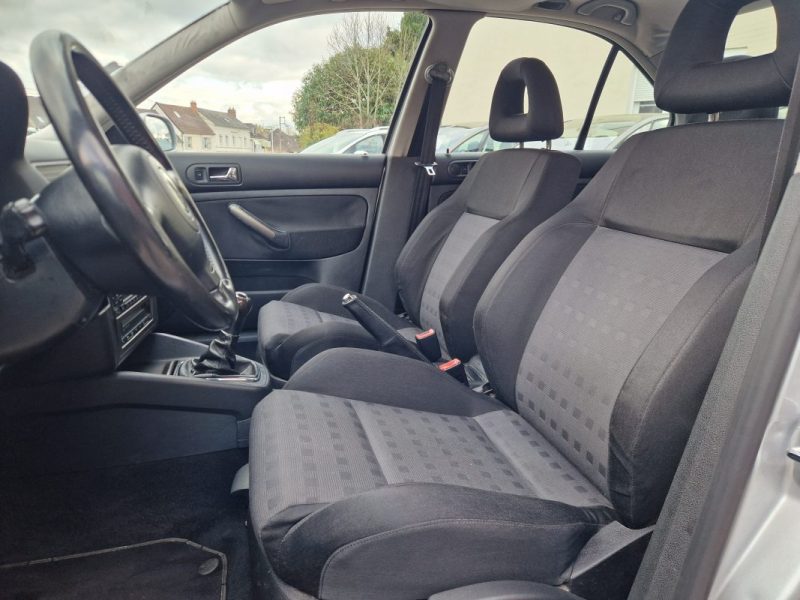 VOLKSWAGEN BORA  1.6L 105CV *PACIFIC* GARANTIE REVISEE 