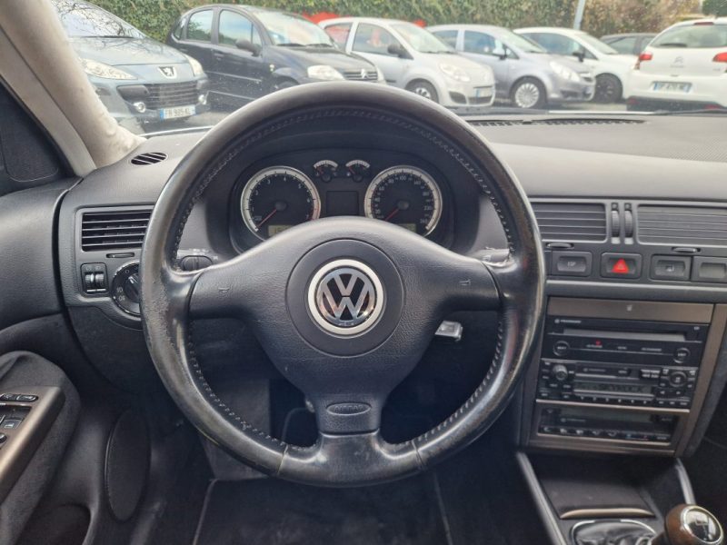 VOLKSWAGEN BORA  1.6L 105CV *PACIFIC* GARANTIE REVISEE 