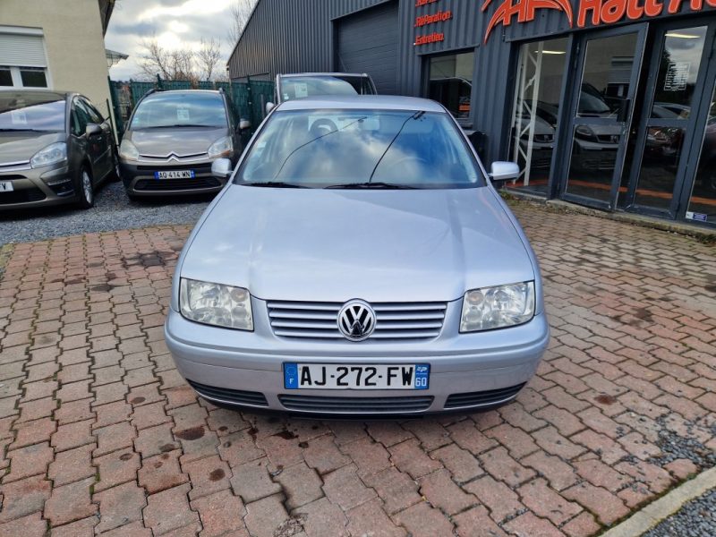 VOLKSWAGEN BORA  1.6L 105CV *PACIFIC* GARANTIE REVISEE 