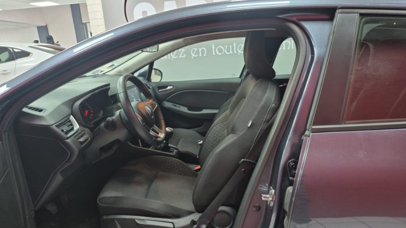 Renault CLIO 5 BERLINE SC5 65/ 1 ERE MAIN/EXPORT TUNISIE MAROC 8990E