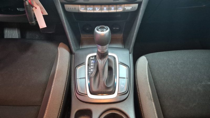 HYUNDAI KONA SUV HYBRIDE 141cv INTUITIVE/ 1 ERE MAIN/TVA RECUPERABLE