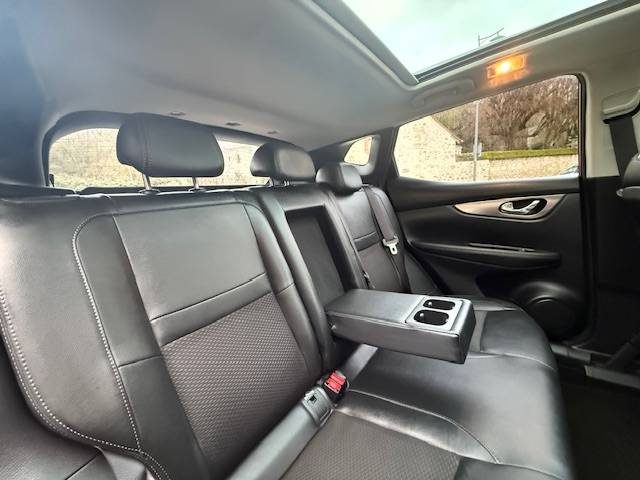 NISSAN QASHQAI 2 1.6L DIG-T 163CH TEKNA / 1ERE MAIN / CAMERA 360 DEGRES 