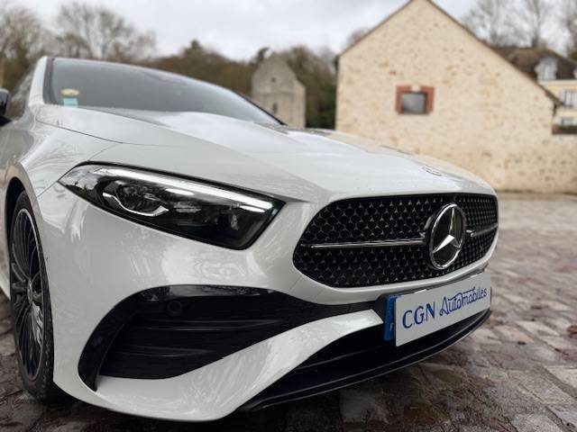 MERCEDES CLASSE A  180 D 116CH AMG LINE 8G-DCT / FULL OPTIONS  / 1ERE MAIN 