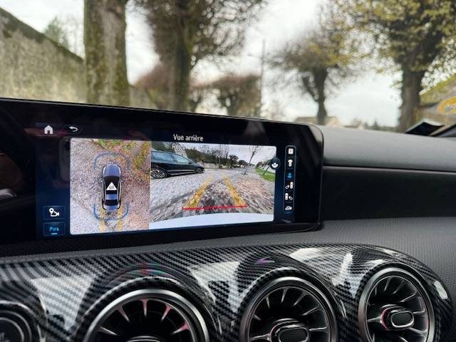 MERCEDES CLASSE A  180 D 116CH AMG LINE 8G-DCT / FULL OPTIONS  / 1ERE MAIN 