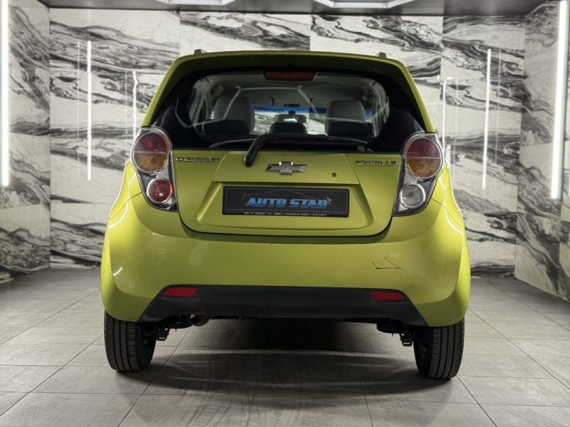 CHEVROLET SPARK 82cv Climatisation Première main