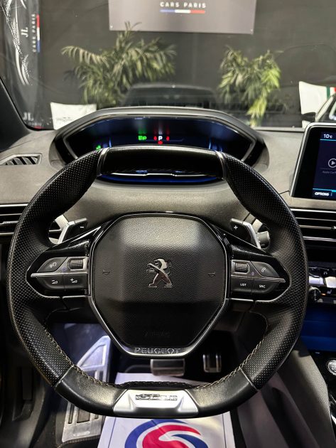 MAGNIFIQUE PEUGEOT 3008 GT LINE 1.6 180 CH (SUIVI D’ENTRETIEN PEUGEOT, SONO FOCAL, TOIT OUVRANT,