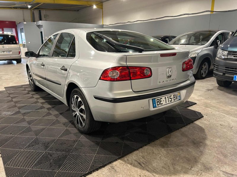 RENAULT LAGUNA 1.6I 16V 109CH