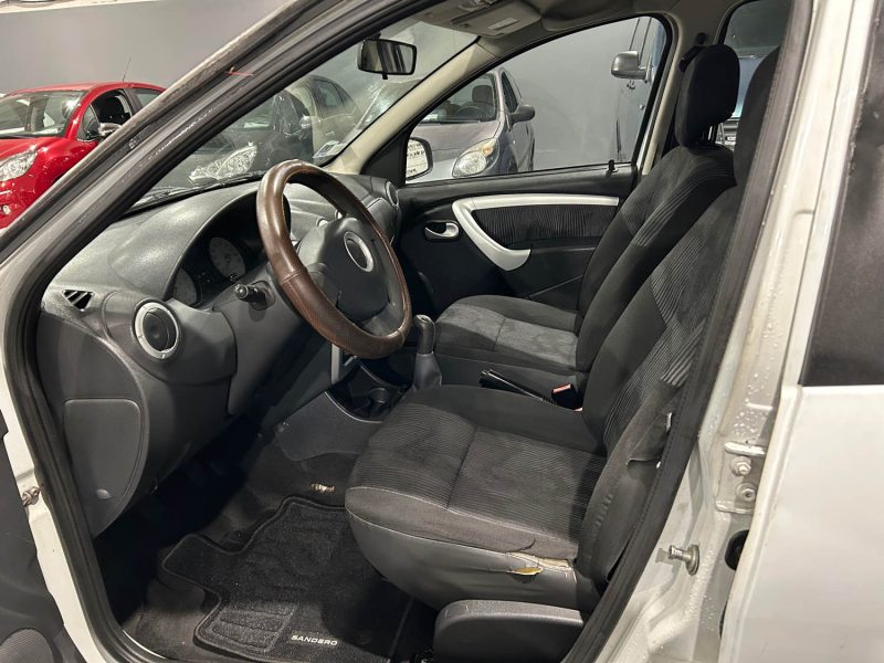 DACIA SANDERO 1.4 MPI 75CH