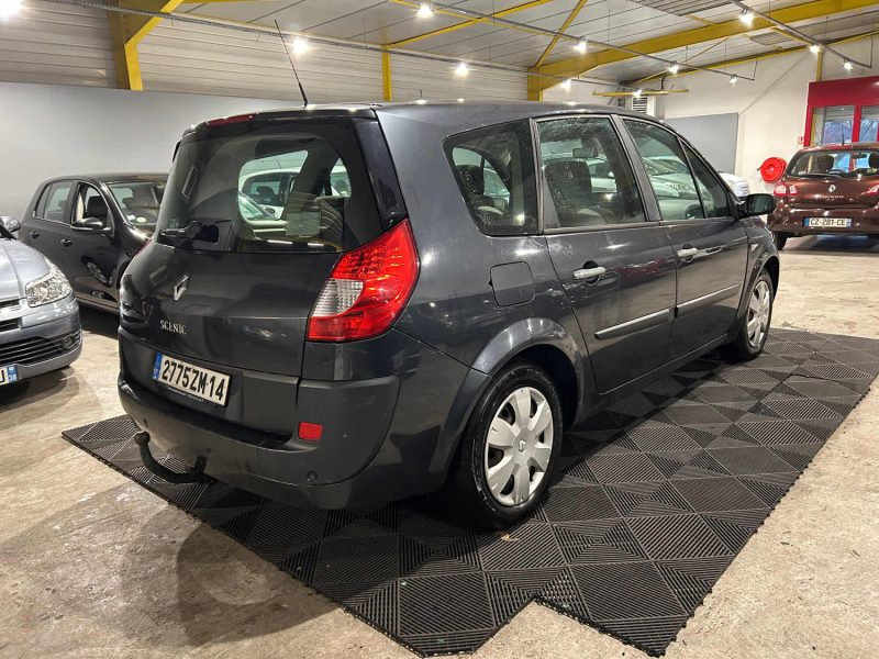 RENAULT GRAND SCENIC II 1.9DCI 130CH