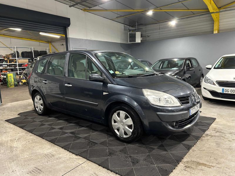 RENAULT GRAND SCENIC II 1.9DCI 130CH