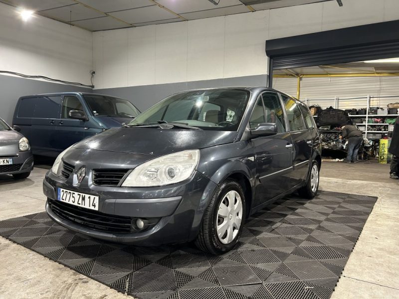 RENAULT GRAND SCENIC II 1.9DCI 130CH