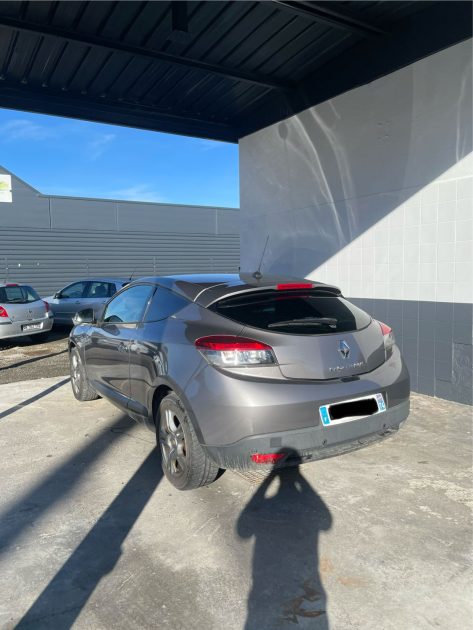 RENAULT MEGANE III coupé 1.4 TCe 130ch 