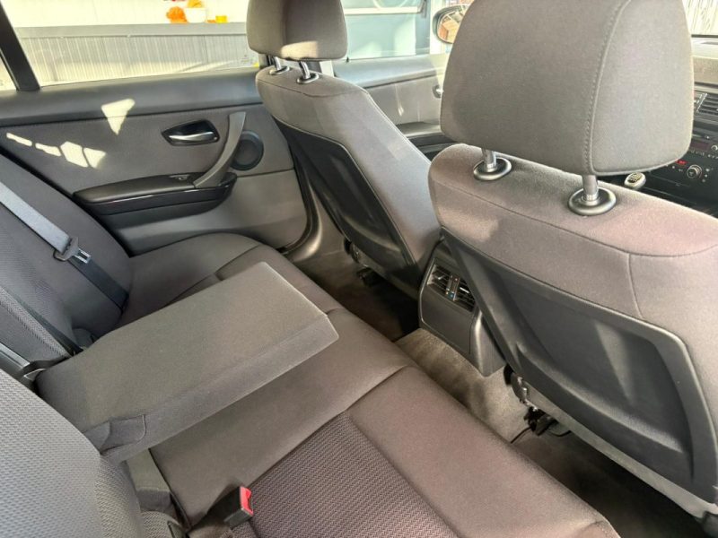 BMW Série 3 318i 2.0i 143ch Finition Édition 📋 Reprise 🔄 Garantie 🛡️