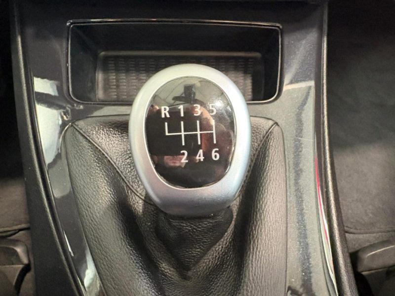 BMW Série 3 318i 2.0i 143ch Finition Édition 📋 Reprise 🔄 Garantie 🛡️