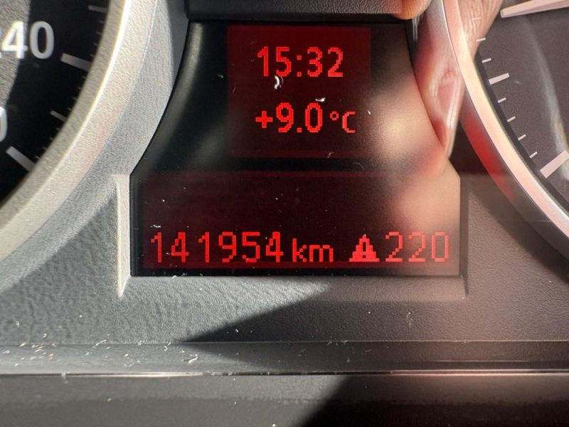 BMW Série 3 318i 2.0i 143ch Finition Édition 📋 Reprise 🔄 Garantie 🛡️