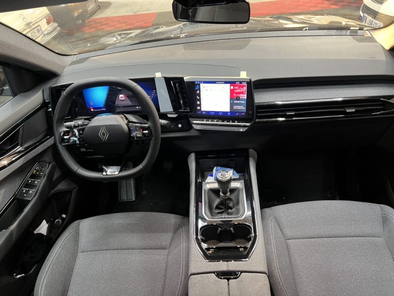 Renault Austral 1.2 Advanced 130ch Équilibre | 6 500 km| 2025 | Première main | Garantie Renault