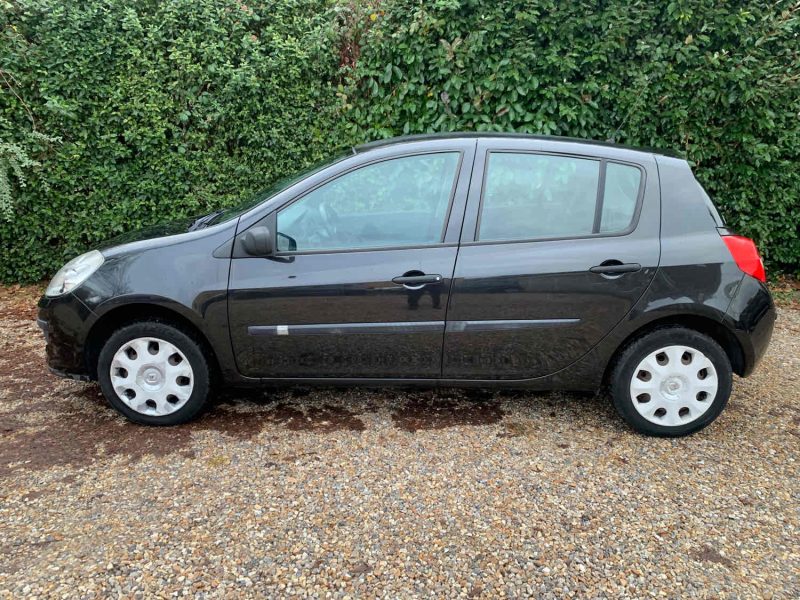 RENAULT CLIO III AUTHENTIQUE 1.2 16V 2008