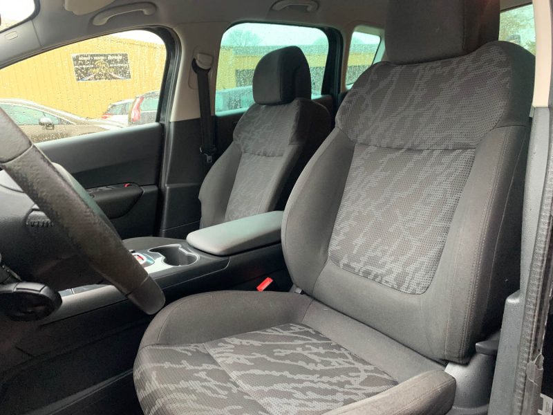 PEUGEOT 3008 1.6 HDI112 FAP BUSINESS PACK 2012