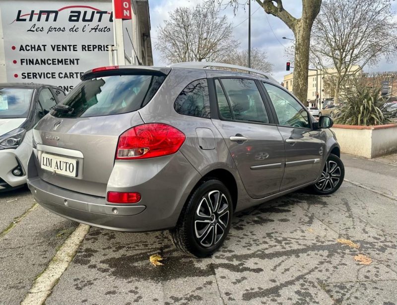 RENAULT CLIO III ESTATE 1.5 DCI 85 DYNAMIQUE *1ERE MAIN* 