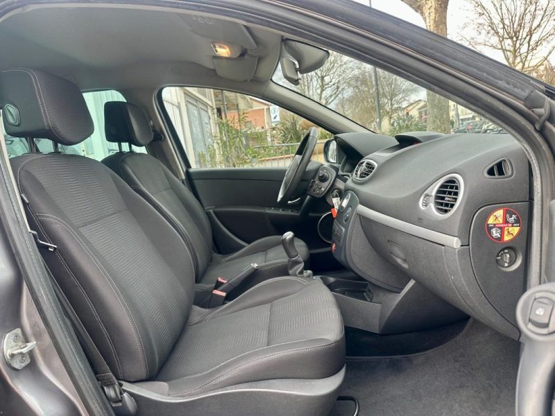 RENAULT CLIO III ESTATE 1.5 DCI 85 DYNAMIQUE *1ERE MAIN* 