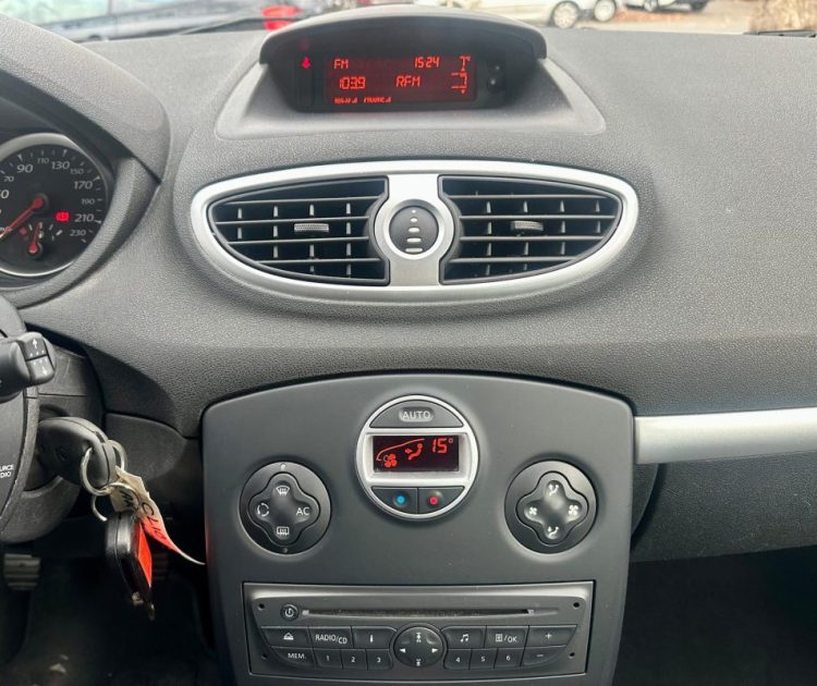 RENAULT CLIO III ESTATE 1.5 DCI 85 DYNAMIQUE *1ERE MAIN* 