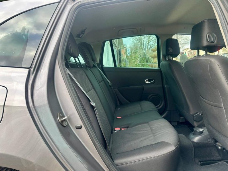 RENAULT CLIO III ESTATE 1.5 DCI 85 DYNAMIQUE *1ERE MAIN* 